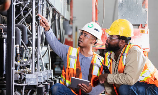 Best Circuit Breaker Repair  in Macarthur, WV